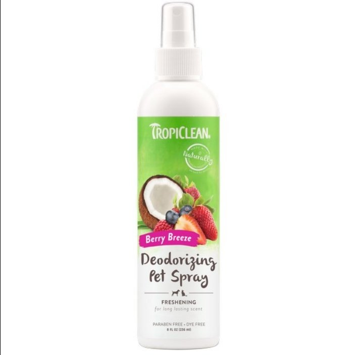 TropiClean Berry Breeze Deodorant Spray 236ml - The Urban Pet Store - Pet Grooming Supplies
